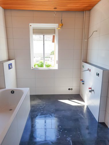 Sanierung eines Badezimmers